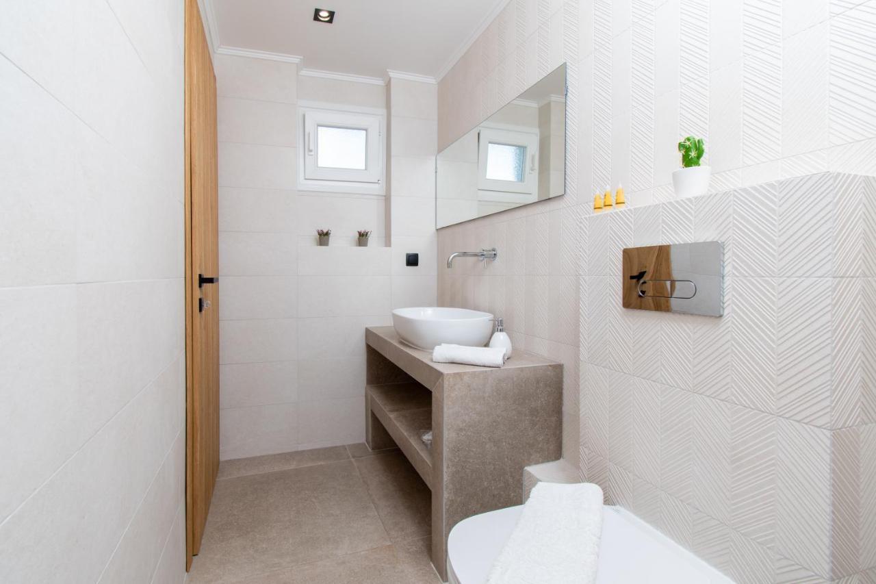Unique Aura Luxury Studios Neos Marmaras Exteriör bild